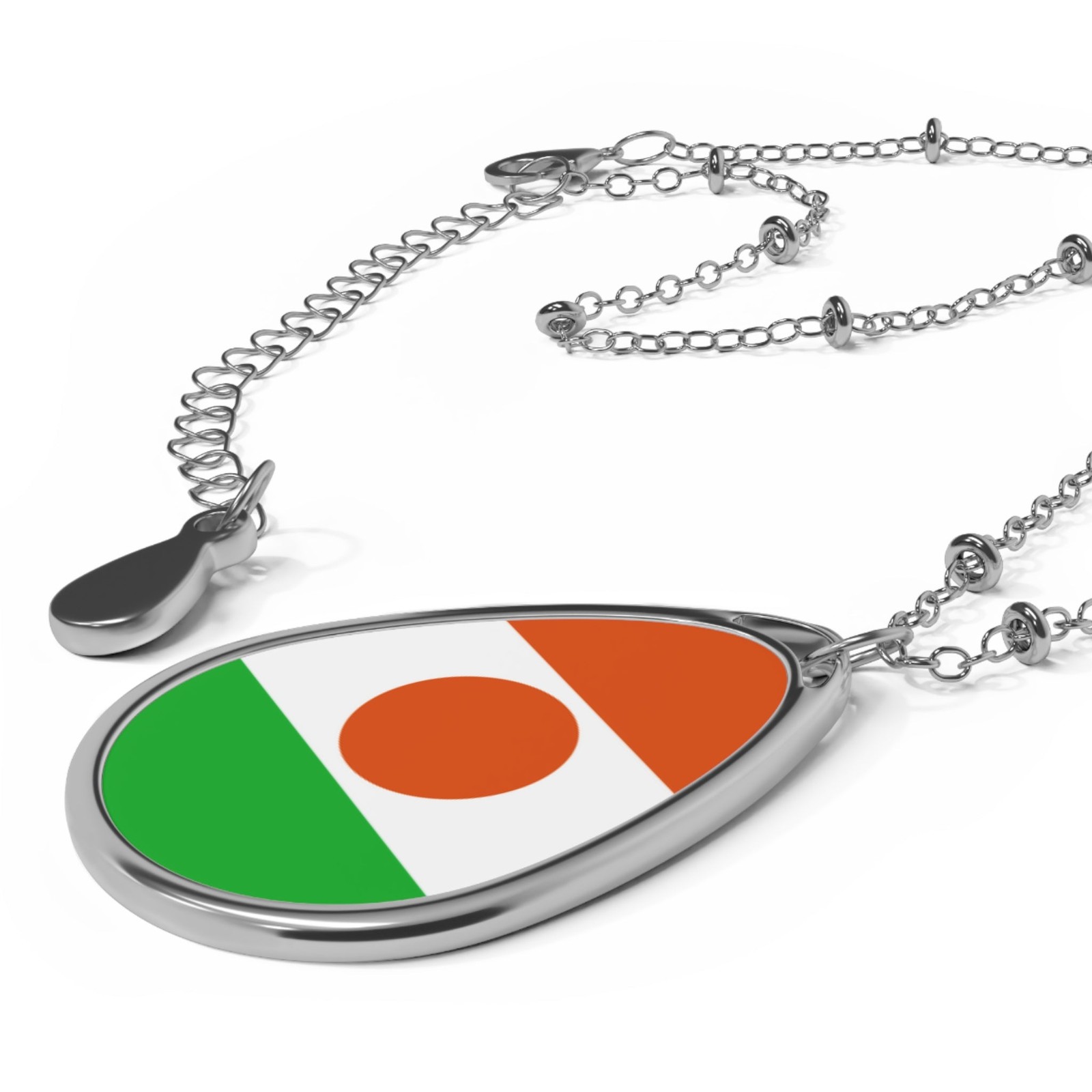 Niger Flag Oval Necklace – Nigerien Heritage Pendant – One Size / Silver