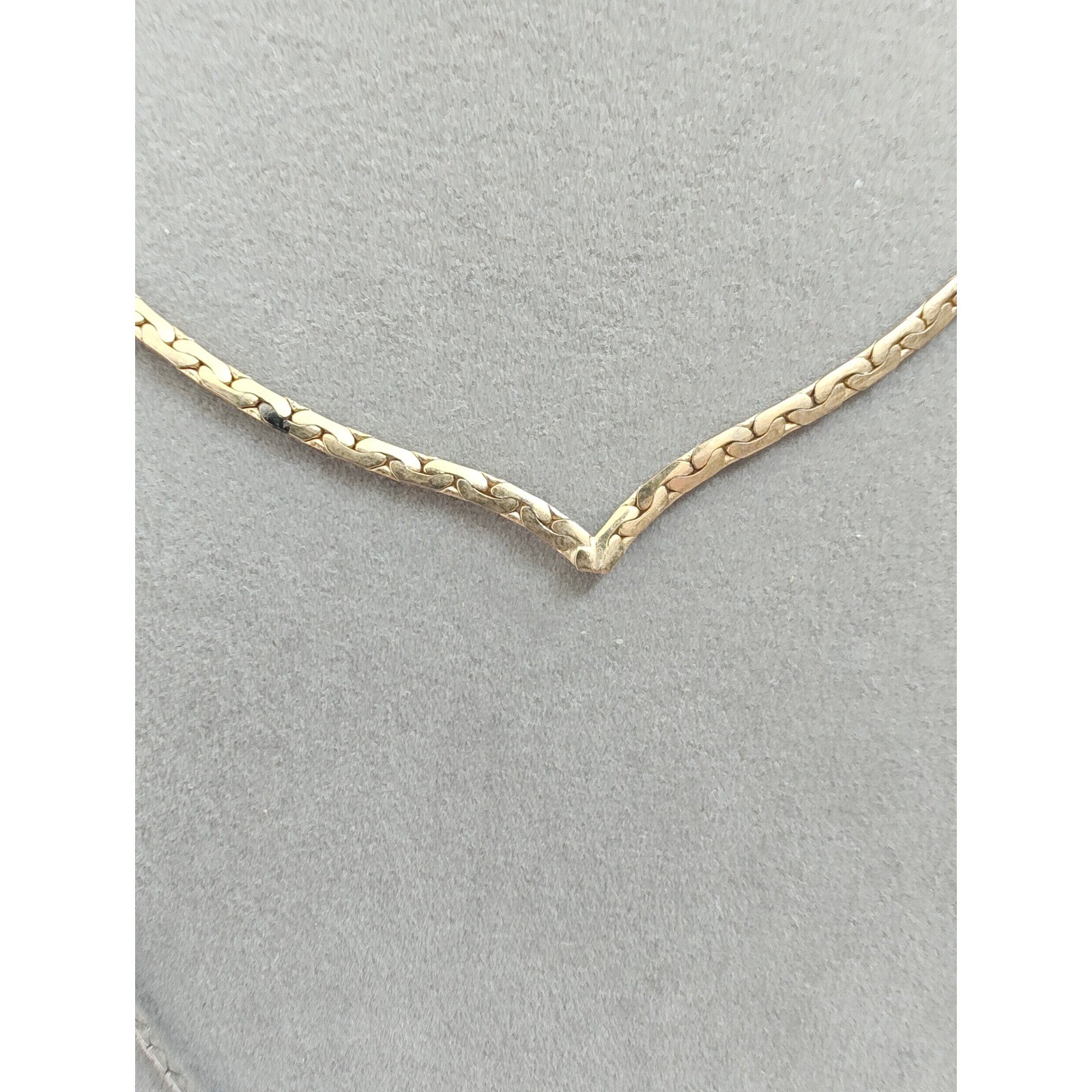 Necklace Lot Gold and Silver with bracelet 3pc