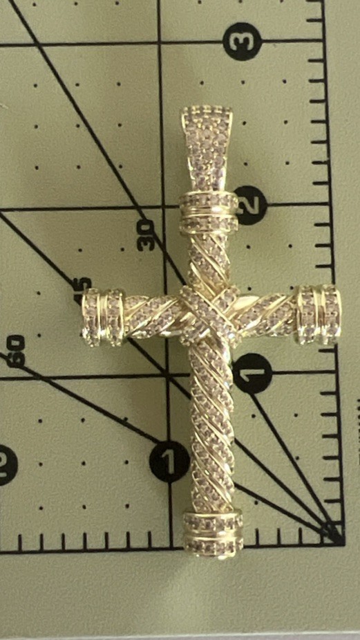 18k -28grams CZ Stones Gold Cross By GLD. W/O Chain. Large Cross Only 2.5×1.5”