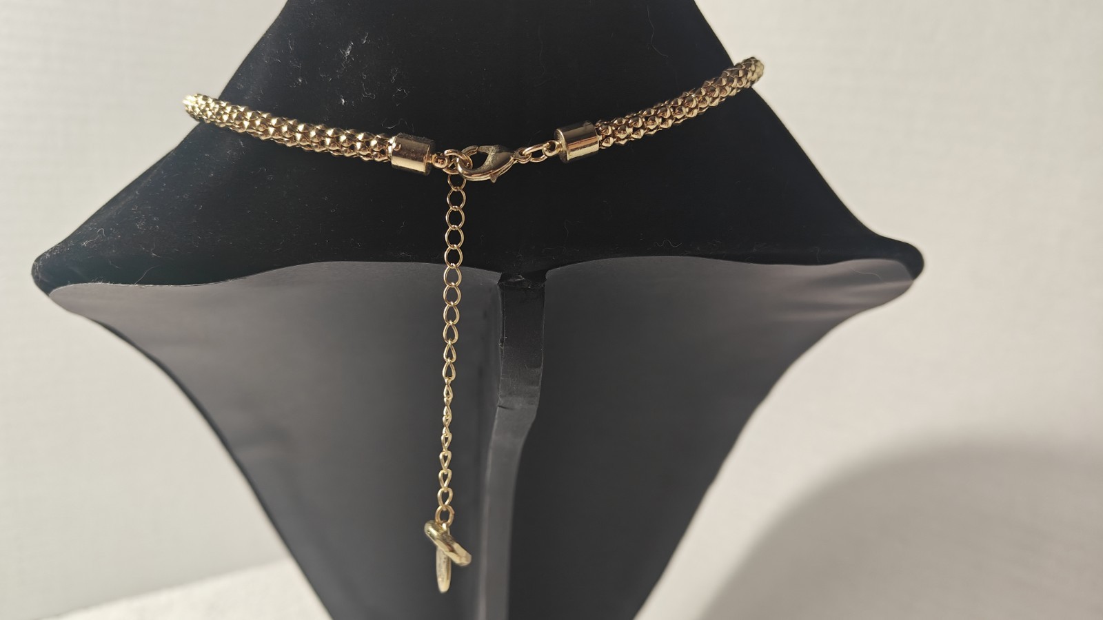 Sofia by Sofia Vergara Statement Necklace Gold Tone Rhinestones Clear Gems 22″