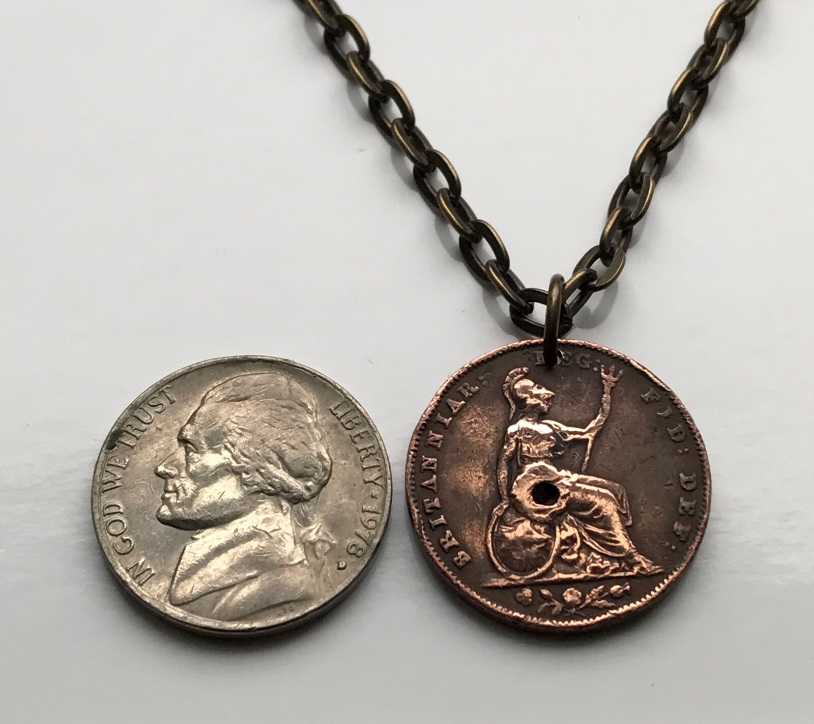 1854 United Kingdom Farthing coin pendant British Queen Victoria London n002237