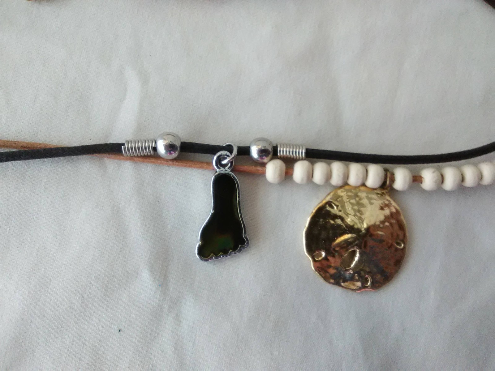 2 Lot Surfer Necklaces Hang Ten Sand Dollar Ethnic Tribal 18″ Gift US Seller New