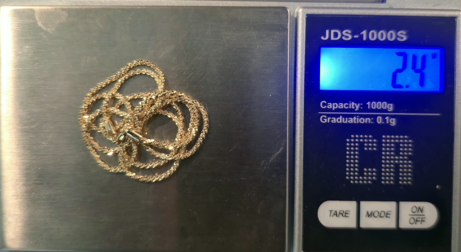 10K Solid Yellow Gold Twisted Rock Chain.