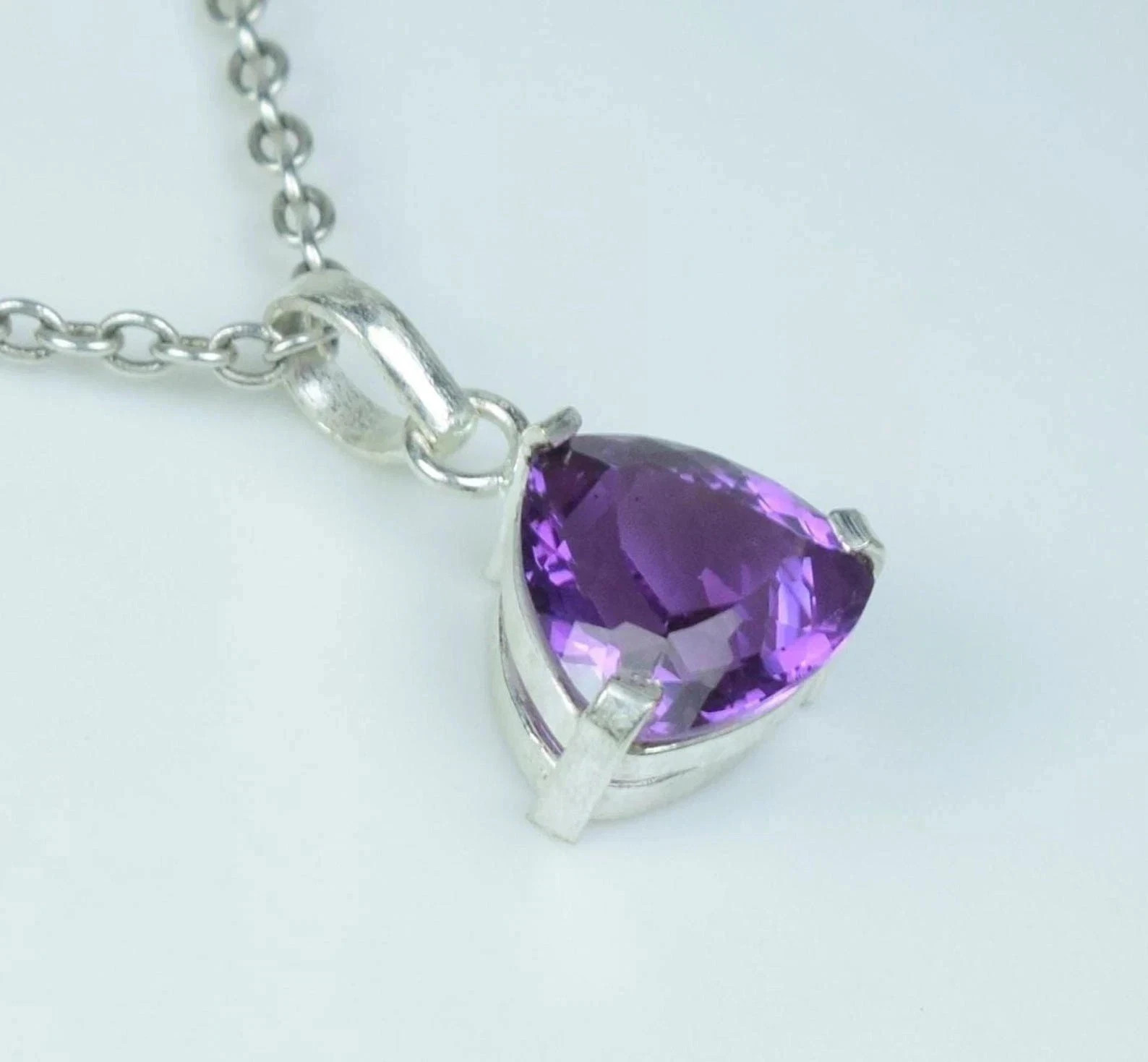 25Ct Natural Purple Trillion Amethyst Sterling Silver Solitaire Pendant Gemstone