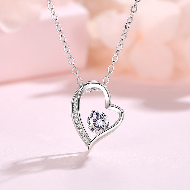 To My Girlfriend Necklace Christmas/Birthday/Anniversary Gift for her