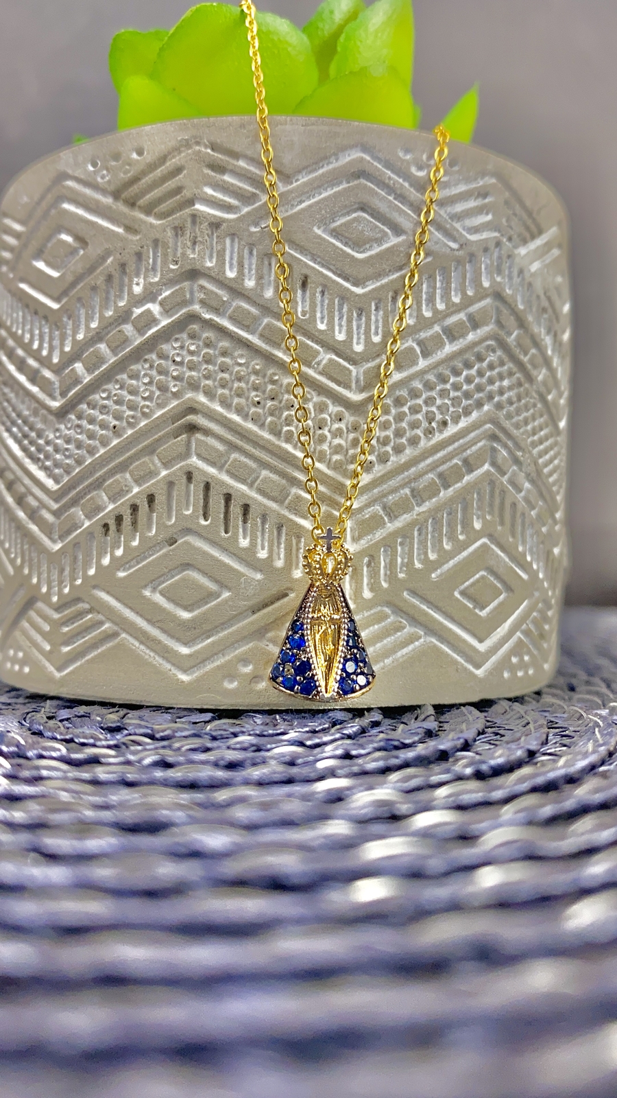 Colar e Pingente de Nossa Senhora Aparecida 18K Gold Filled Elegant Necklace 18″