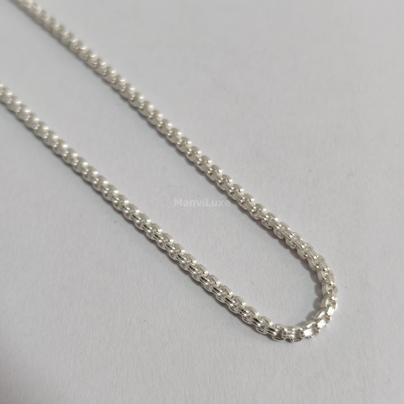 20″ Premium Silver Bonded Minimalist Woven Link Chain Necklace