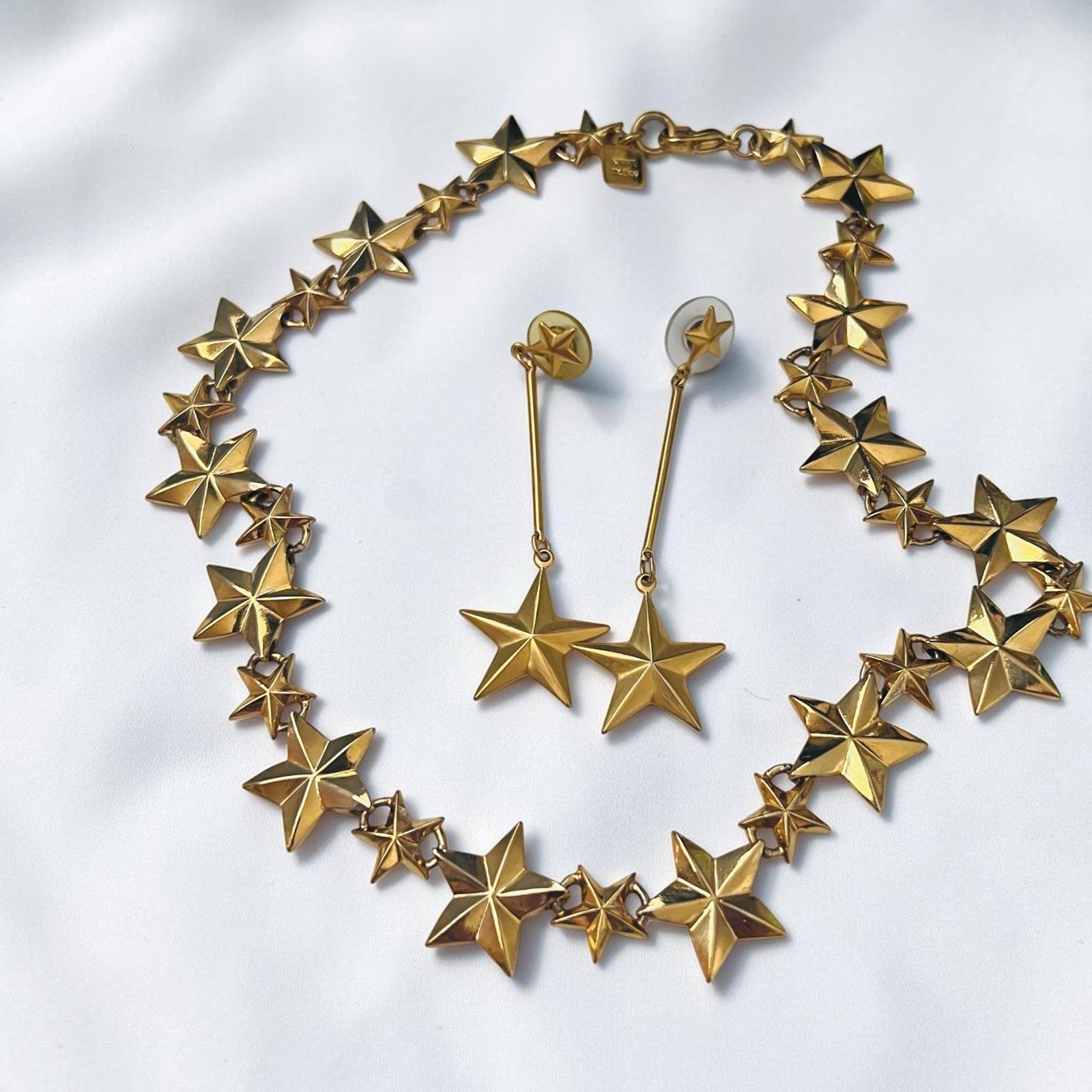 Anne Klein Vintage Gold Tone Star Choker Necklace with Matching Earrings Set 16”