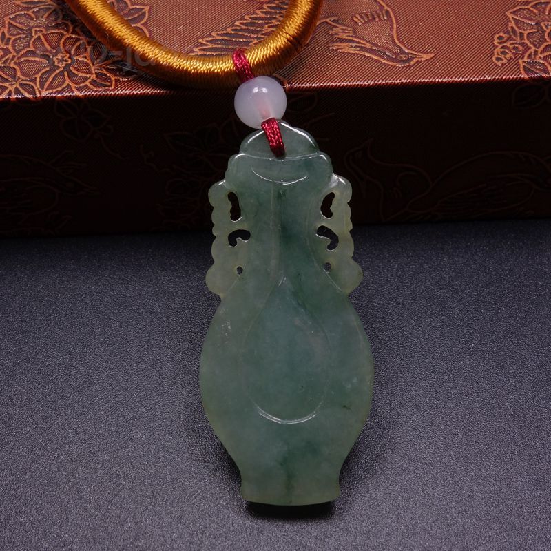 Certified Grade A 100% Natural Green Jadeite Jade Pendant Hand-carved Vase 11079