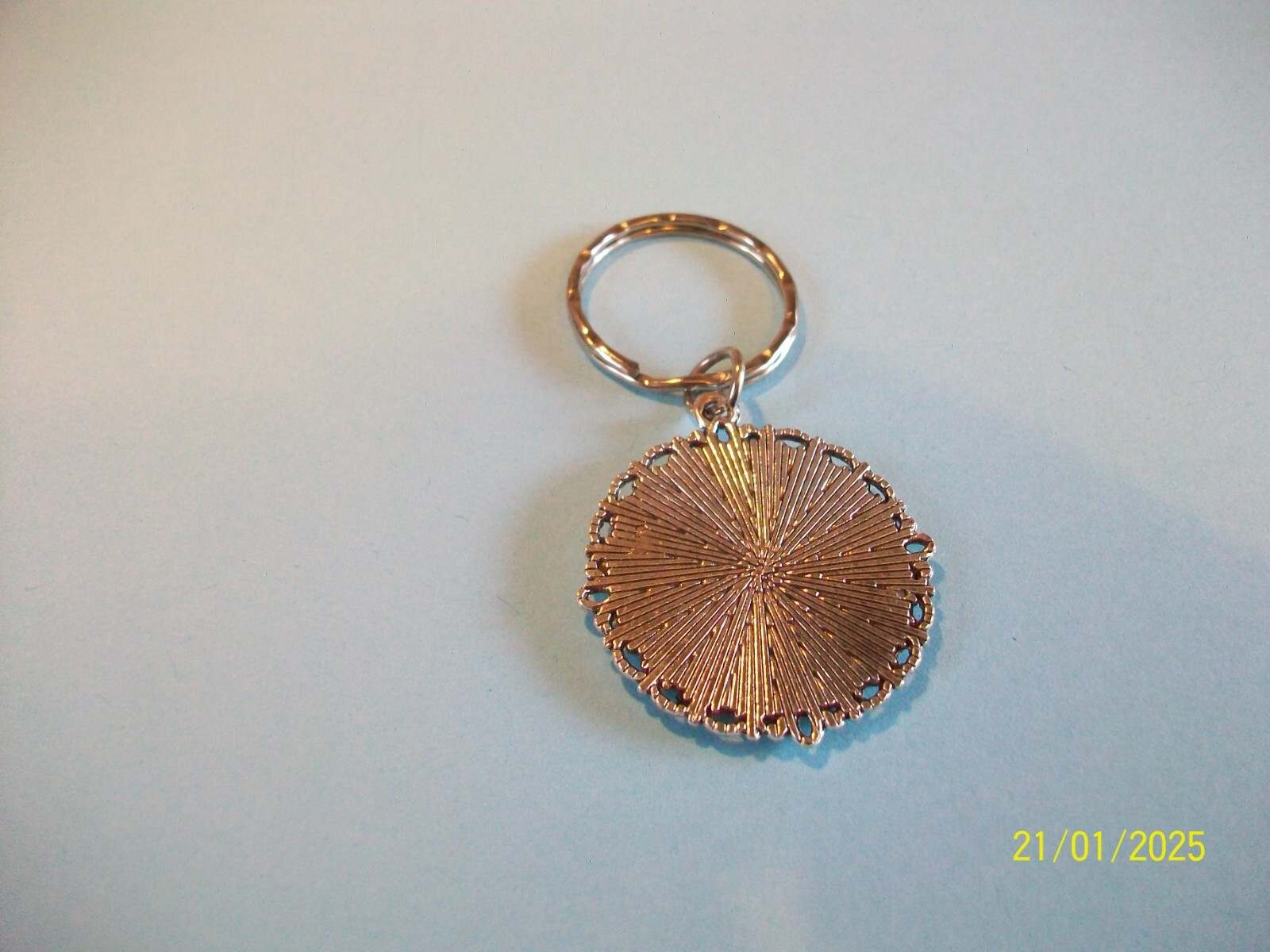 HALF PENNY – BRITANNIA – LIMITED EDITION – SILVER CASED KEY RING – 1917 to 1936