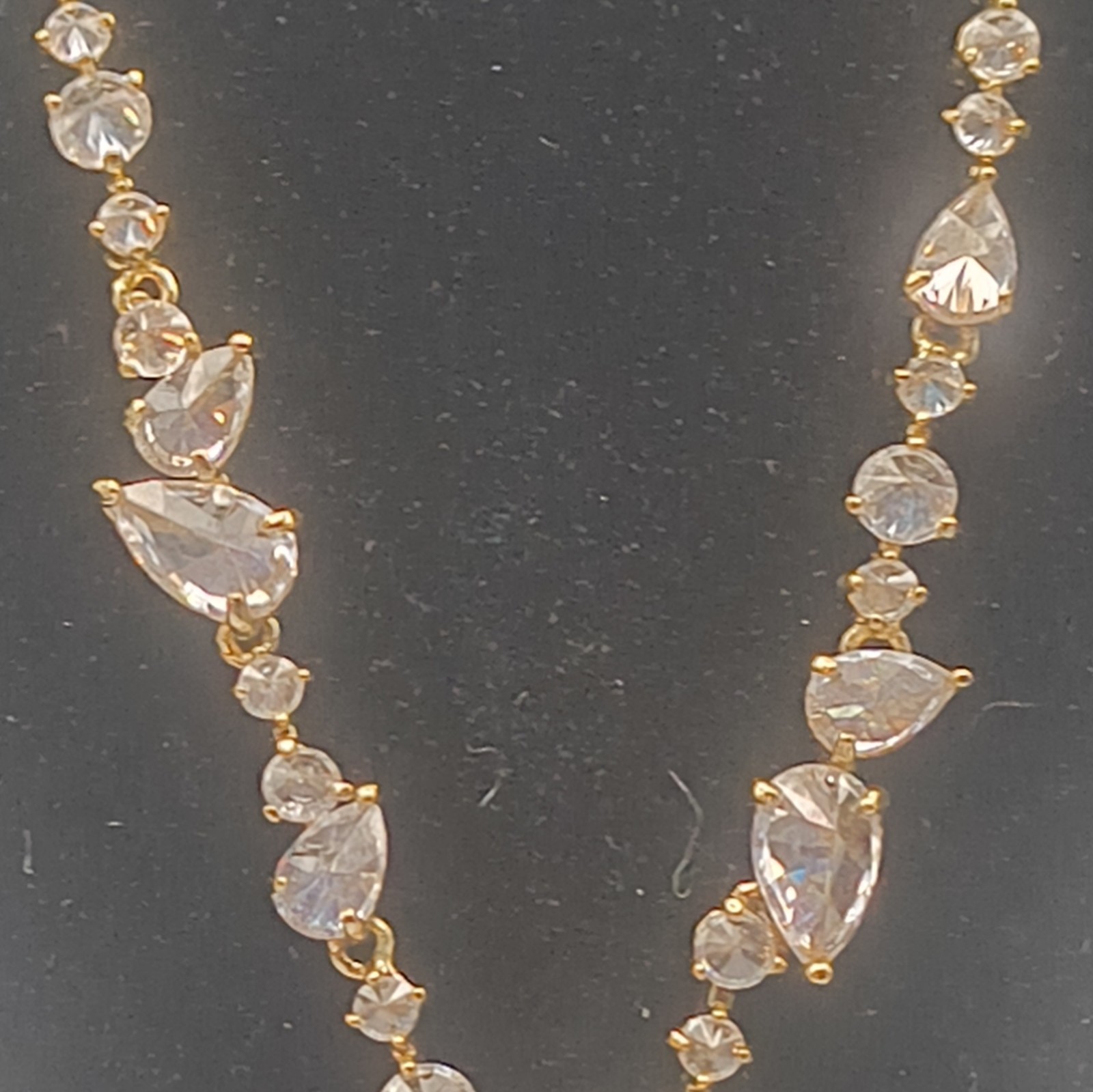 Banana Republic Gold Tone Cable Chain Lariat Y-Drop Necklace Crystal Adj.