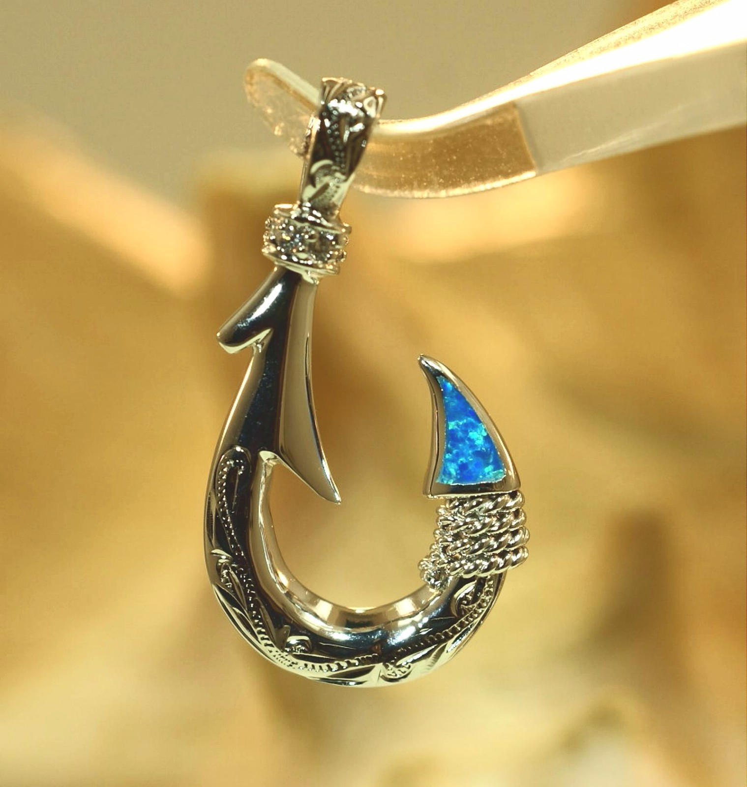 15MM 925 SILVER REVERSIBLE SCROLLS HAWAIIAN INLAID OPAL CZ FISH HOOK PENDANT