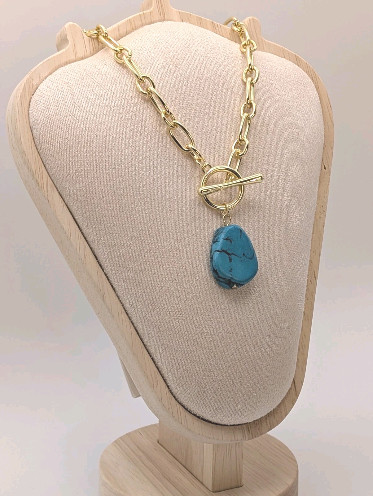 18K Gold Plated Statement Toggle Necklace Turquoise Drop Pendant Princess NWT