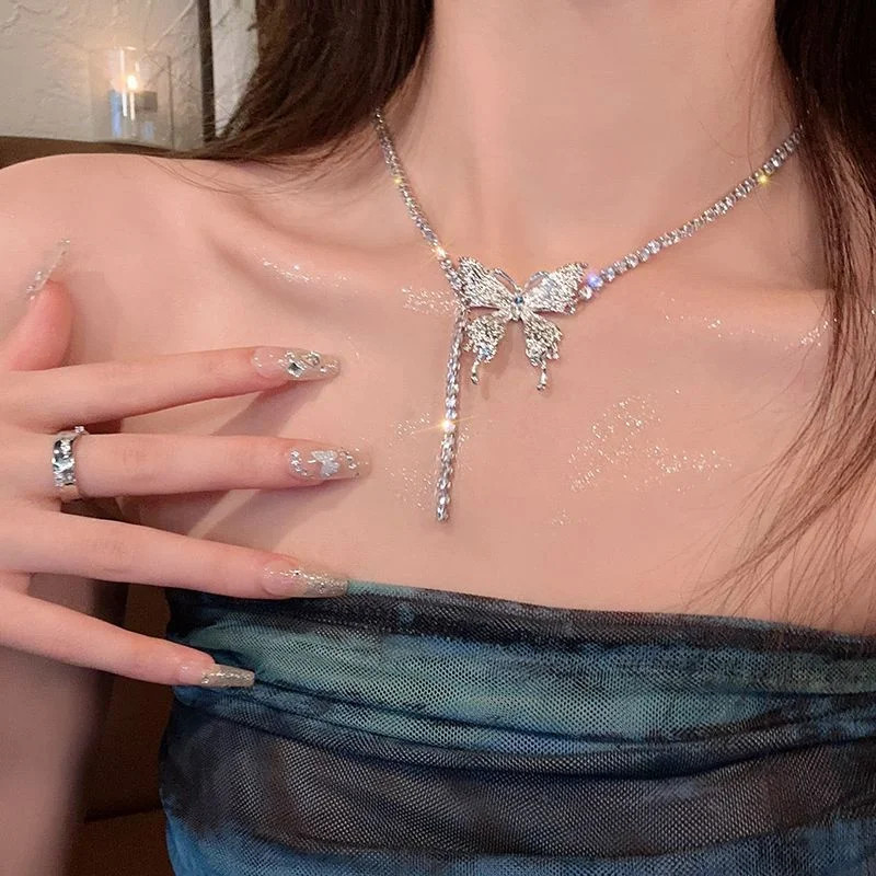 Butterfly Pendant Necklace Rhinestone Chain Crystal Link Women Jewelry