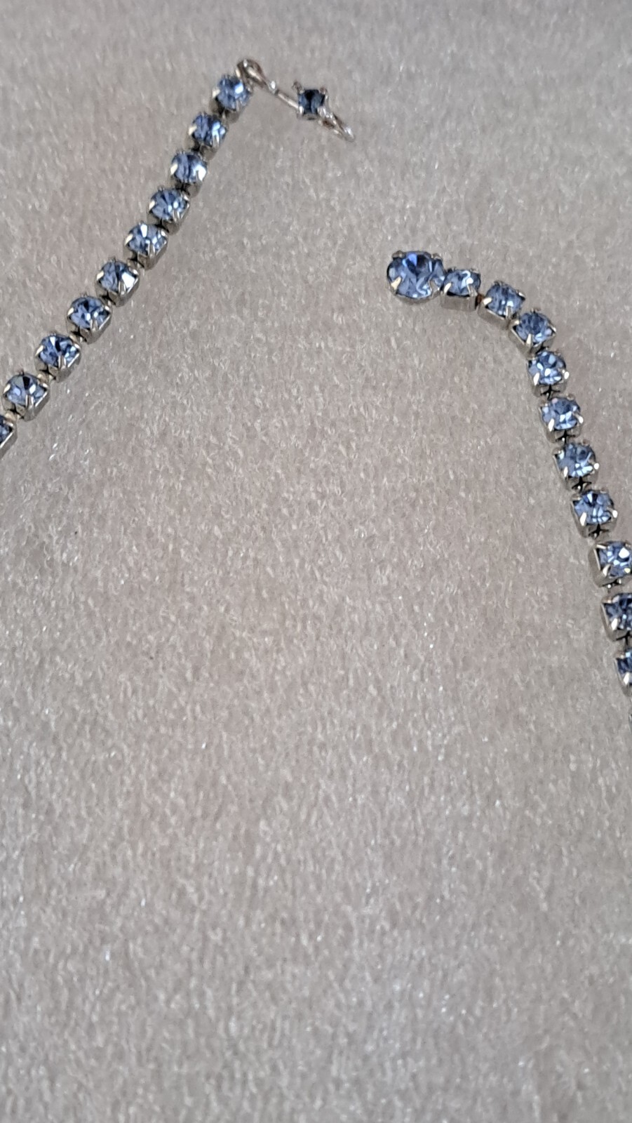Weiss Vintage Icy Blue Rhinestone Design Necklace Ornate Design