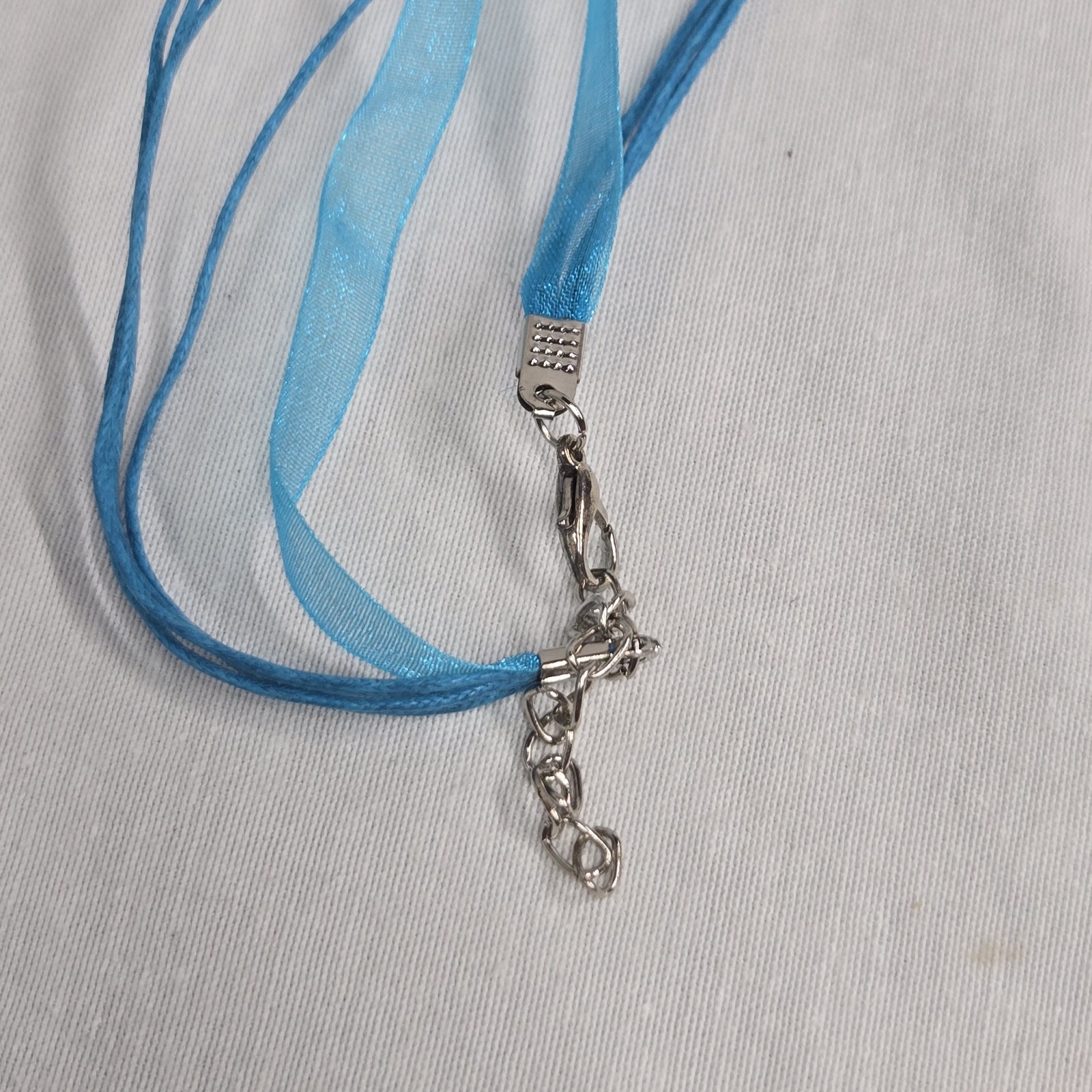 Stunning Fused Glass Leaf Pendant Necklace – Vibrant Blue & Metallic Accents