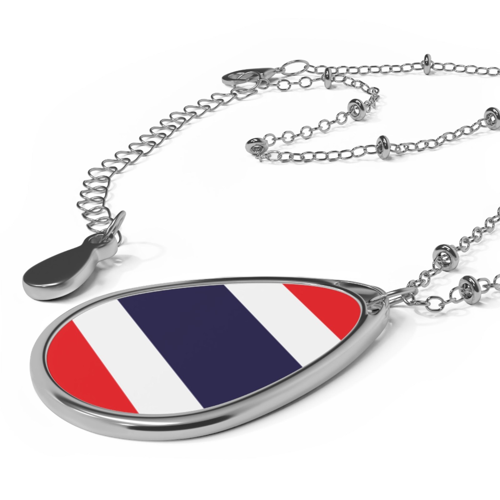Thailand Flag Oval Necklace – Zinc Alloy Flag Pendant – One Size / Silver