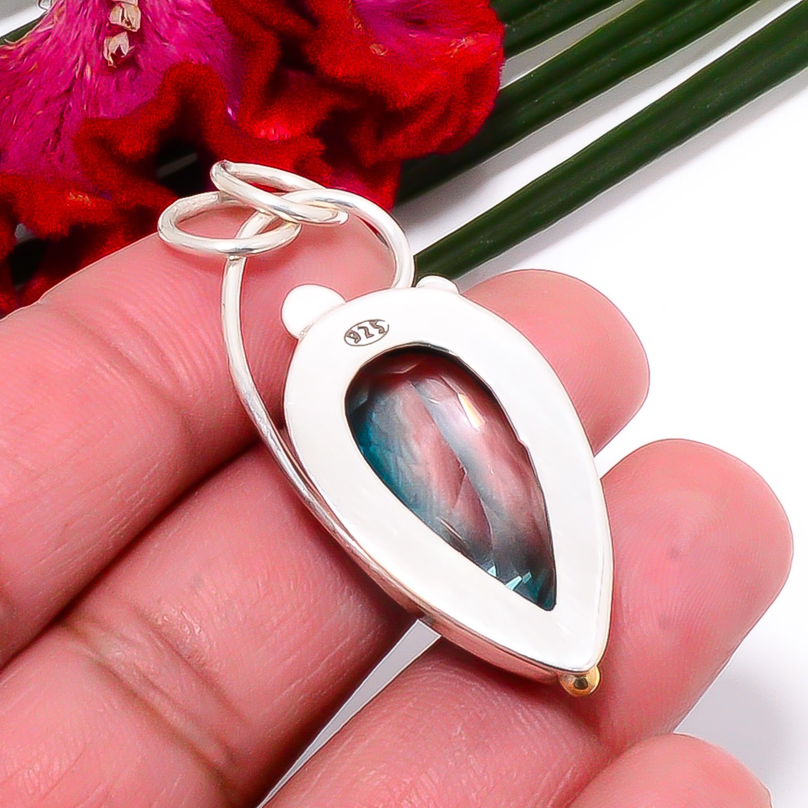 Bi-Colour Blue Topaz 925 Sterling Silver Two Tone Pendant 1.95″ Sk50, Christmas