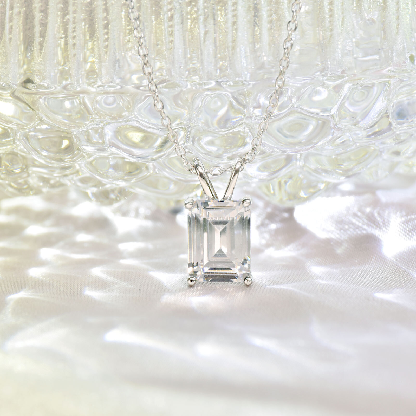 1.9ct Emerald Cut AAAAA Cz Sterling Silver Metal Women’s Pendant Chain Necklace