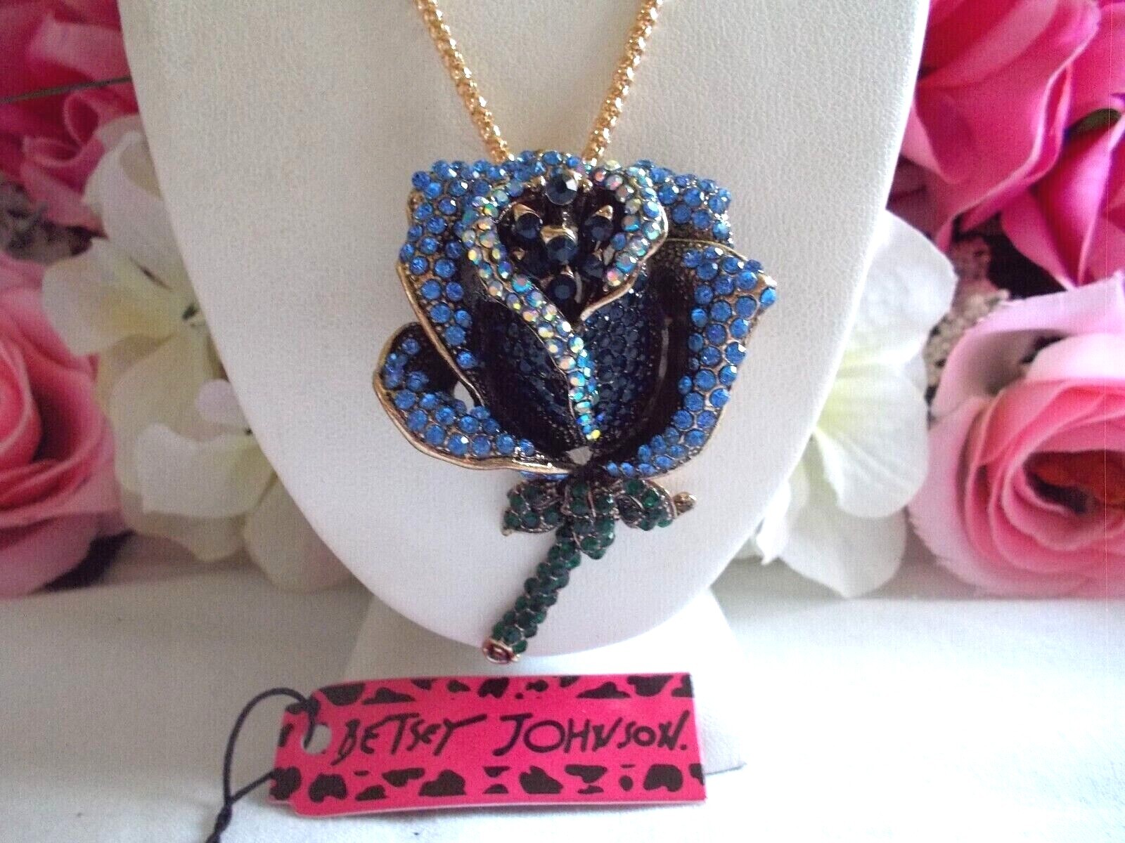 BETSEY JOHNSON SHIMMERING BLUE 3D ROSE PENDANT NECKLACE/BROOCH