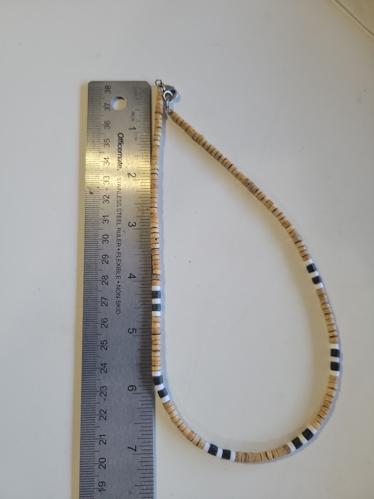 Heishi bead choker necklace, excellent condition