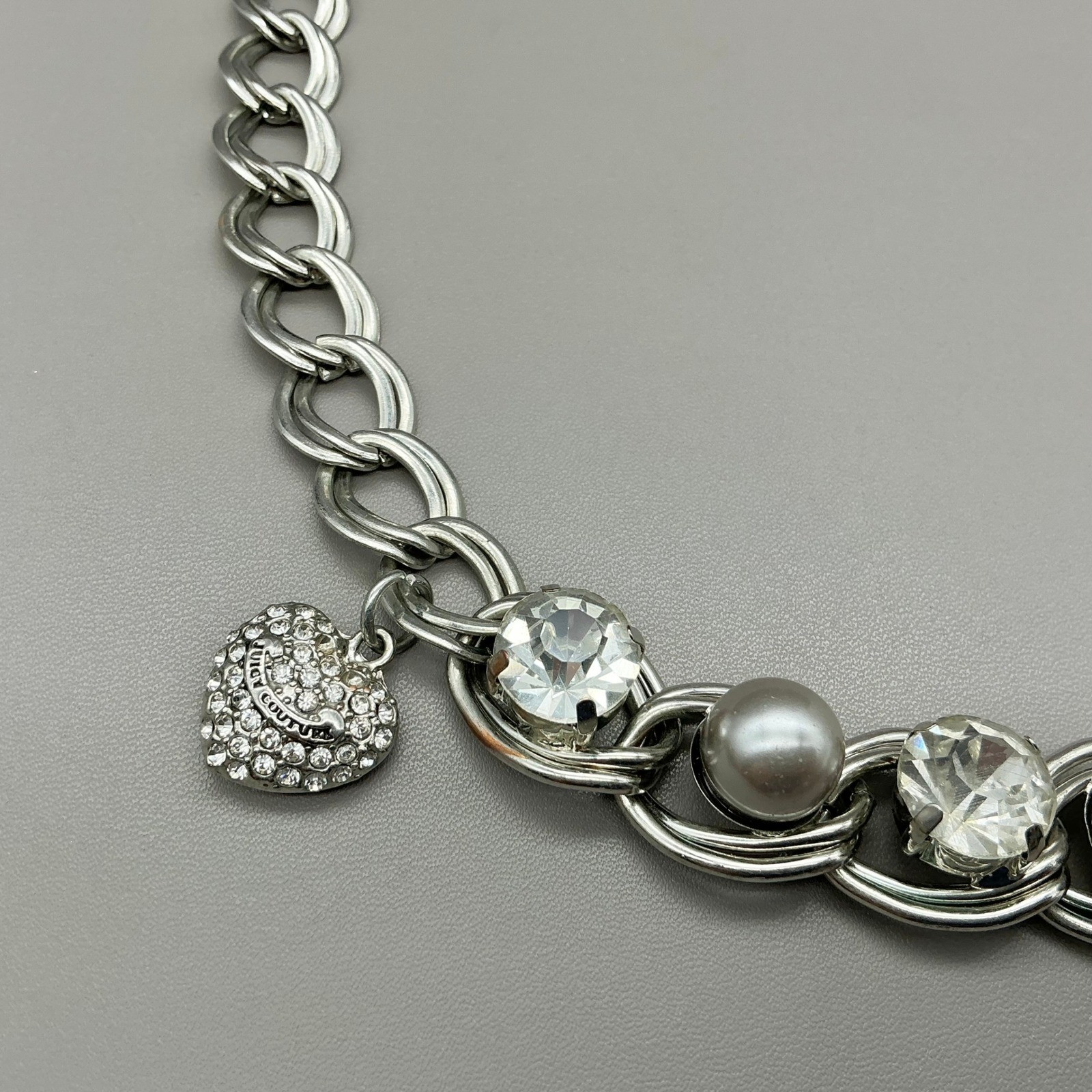 Juicy Couture Necklace Gray Faux Pearl Crystal Silver Tone Heart Charm 17-20″