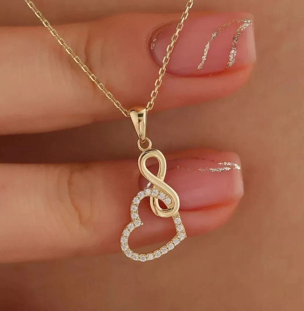 Round Cut Simulated Diamond Pretty Infinity Heart Pendant 14k Yellow Gold Plated