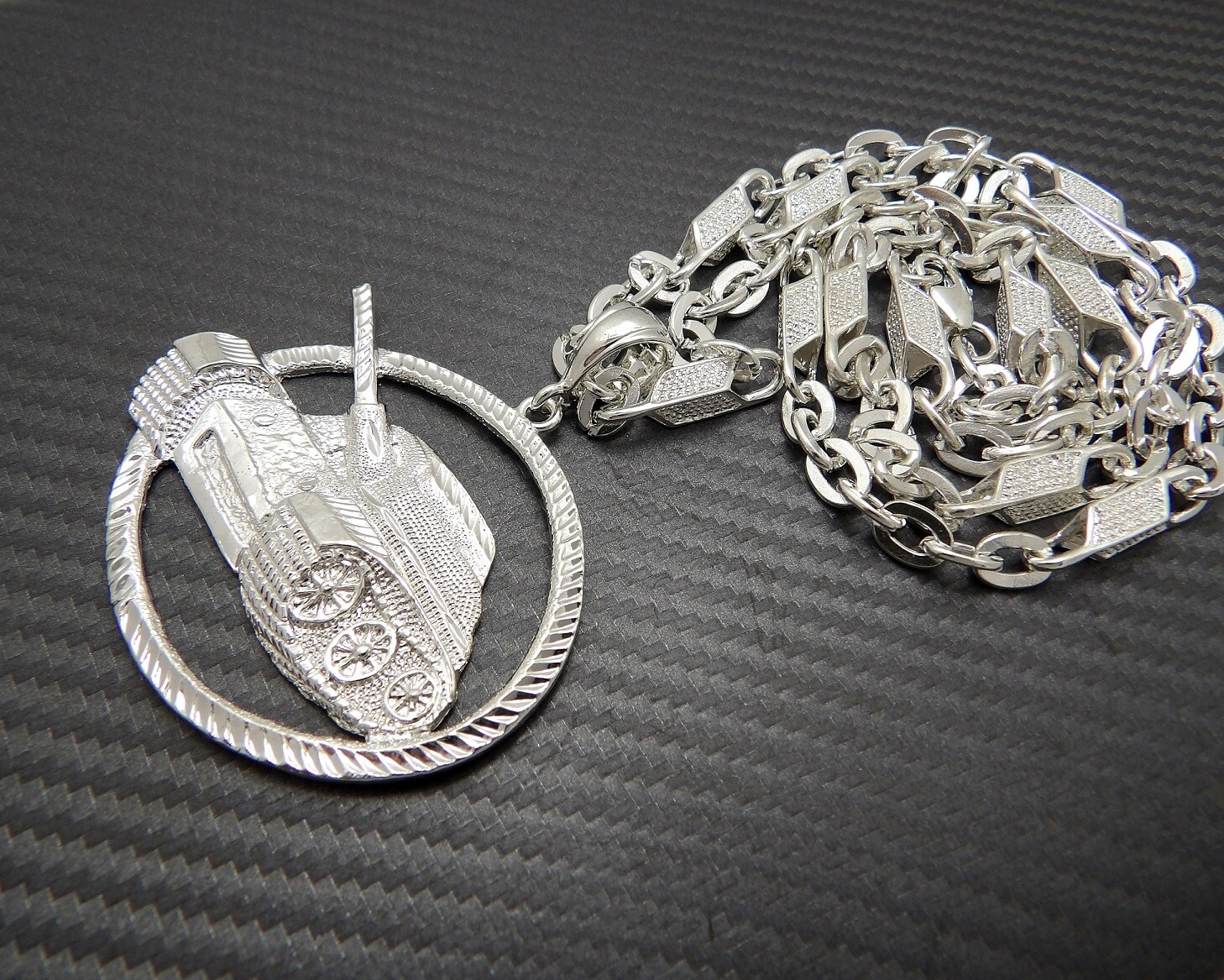 New No Limit Record Tank Pendant 6mm/30″ Link Chain Hip Hop Necklace RC4014