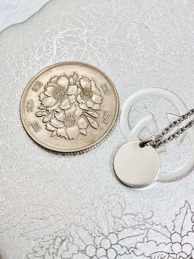 Excellent GUCCI Pendant Top, 925 Sterling Silver + Aftermarket Thin Chain,