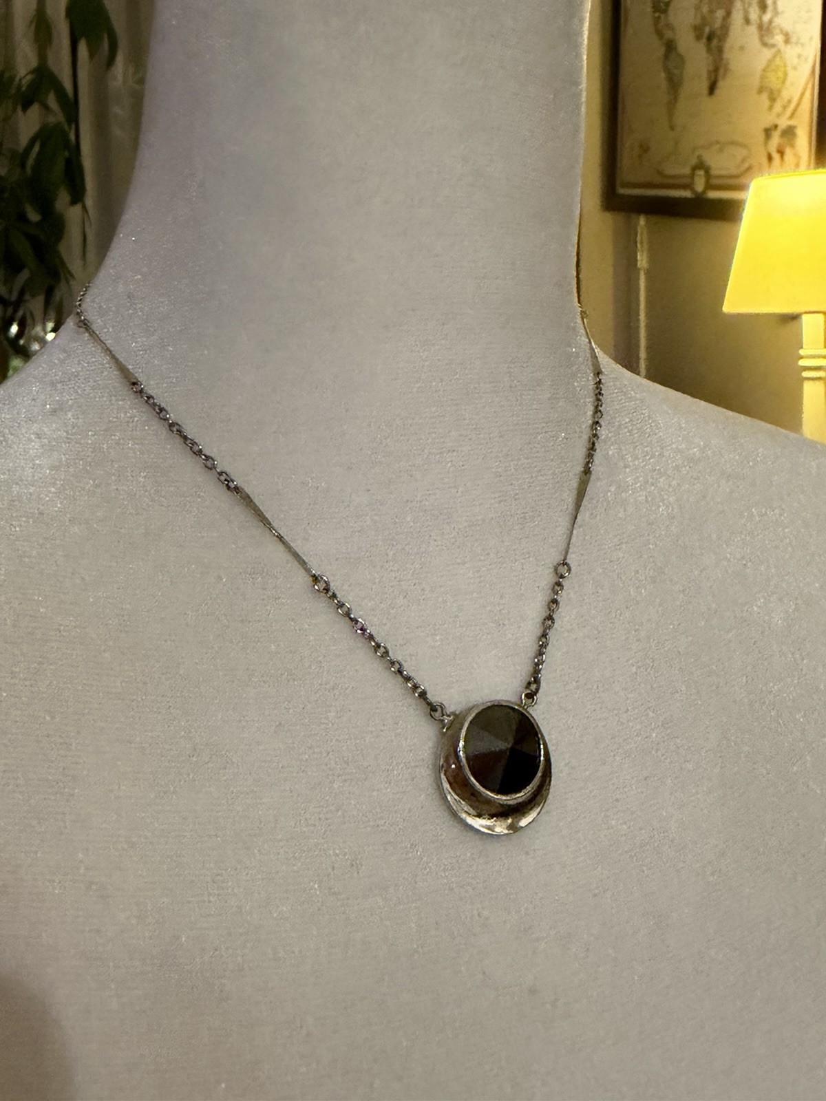 Vintage Sarah Coventry Silver Metal Chain Necklace Round Black Bezel Pendant