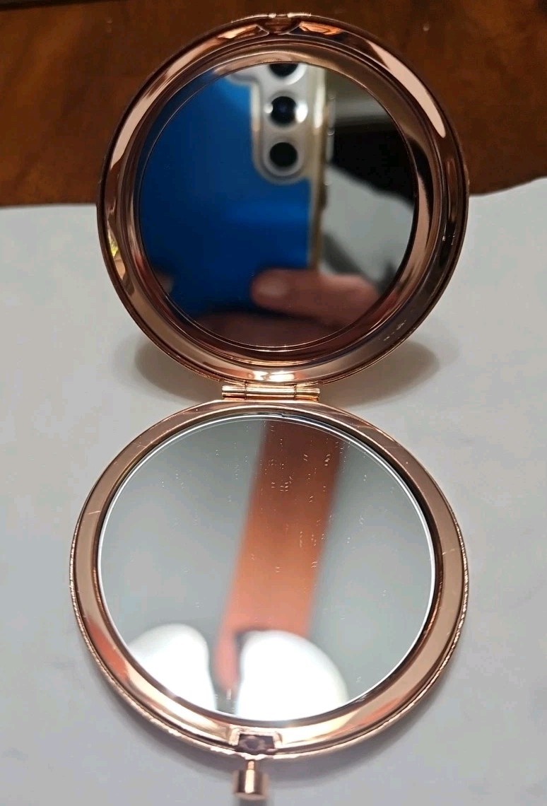 Sentimental Wife Gifts for Birthday, Valentine’s day- Compact Mirror for Wives