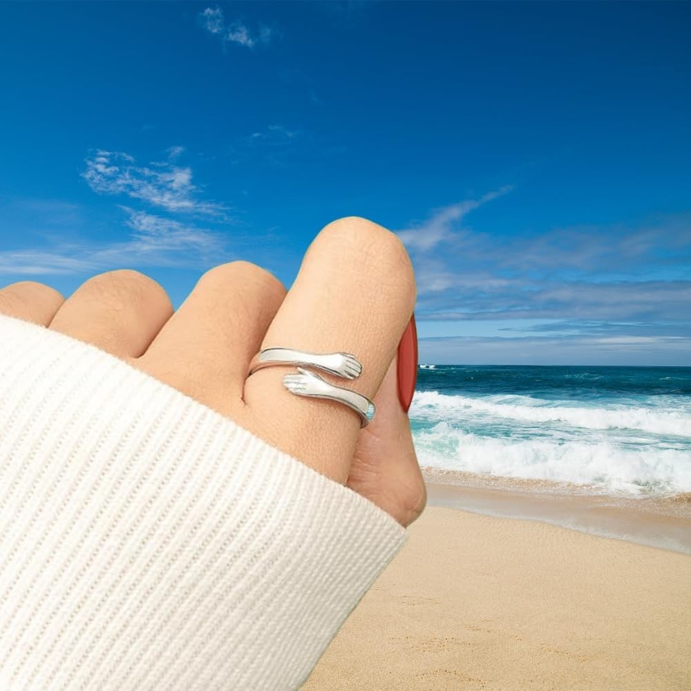 Adjustable Hug Ring with Engraved Love Messages: Perfect Gift for Granddaughters