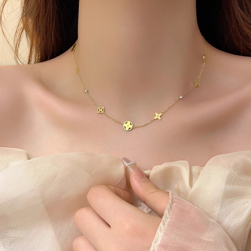 Women 14K Gold Plated Stainless Steel Flower Star CZ Station Necklace PE44