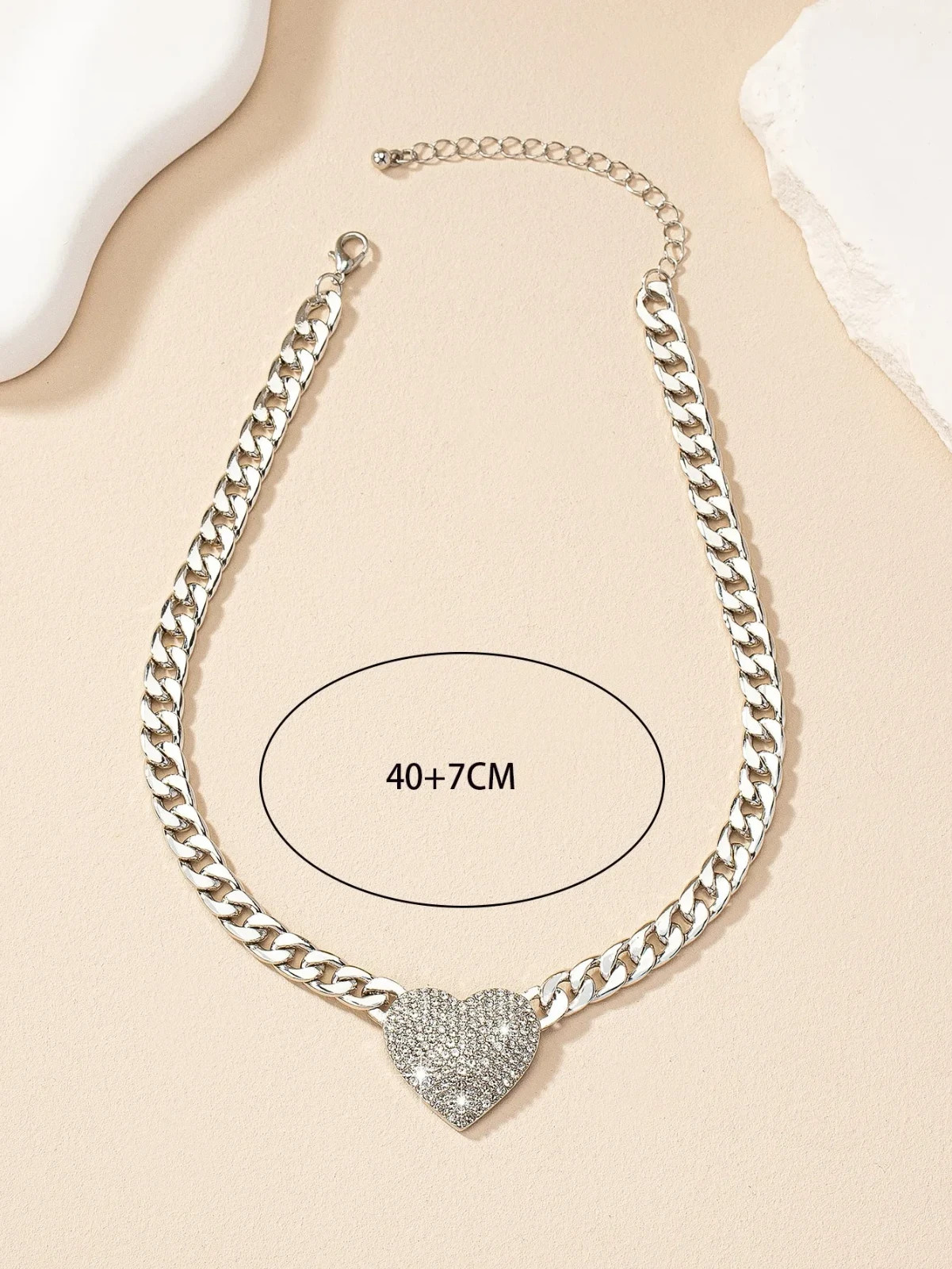Elegant Rhinestone Heart Chunky Necklace for Women Fashion Statement Chain Jewel