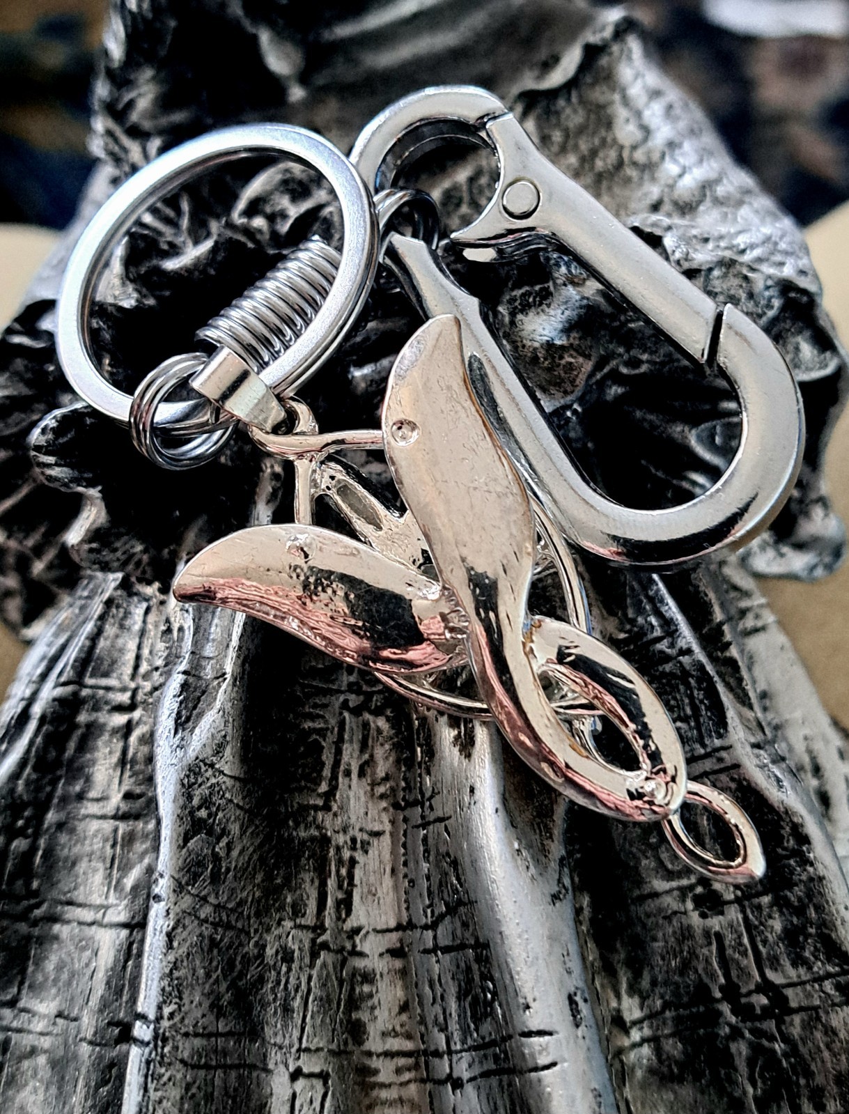 Keychain.Arwen Evenstar: silver pendant with cubic zirconia crystals”