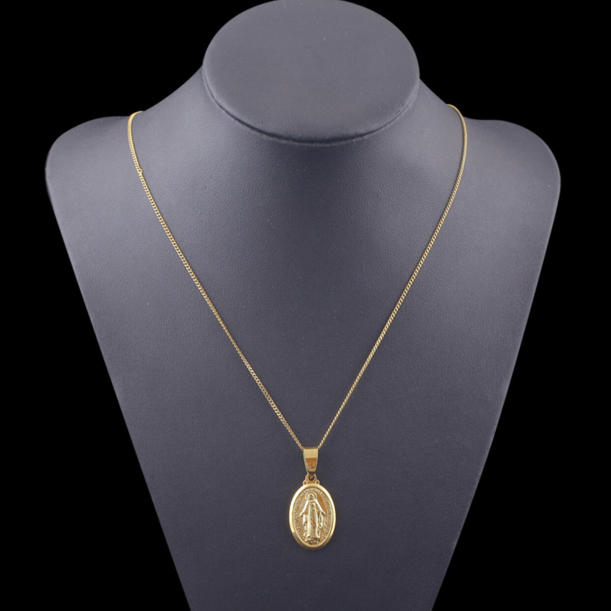 18K Yellow Gold GP Virgin Mary The Madonna Goddess Pendant Necklace Men Women