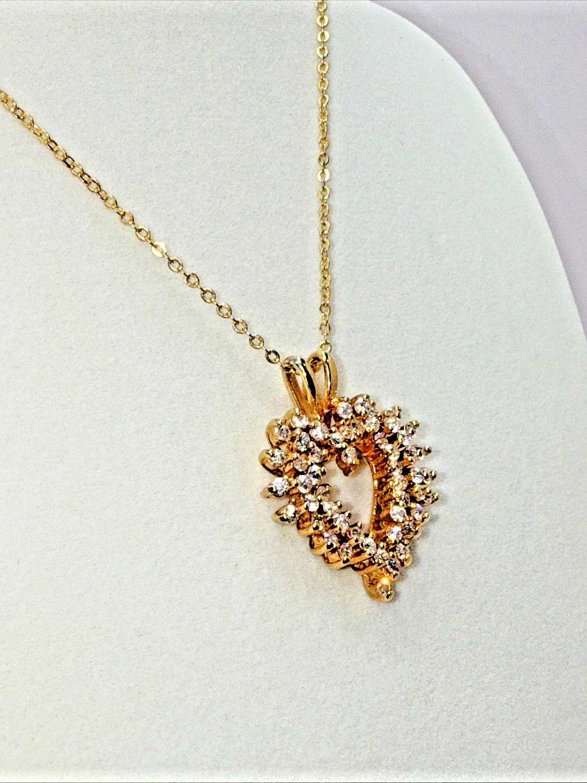 Vintage Estate 925 Gold Vermeil Cubic Zirconia Cluster Open Heart Necklace