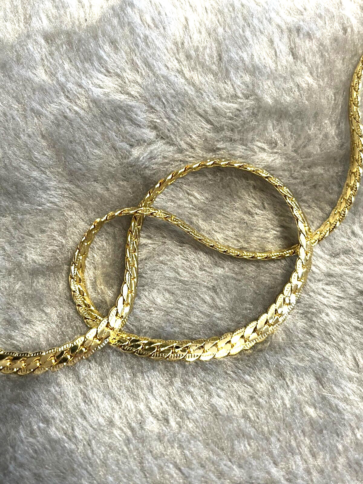 Super Nice 18K Gold Plated Sideways Chain 6mm Wide 20″ Long -Fast Free Shipping