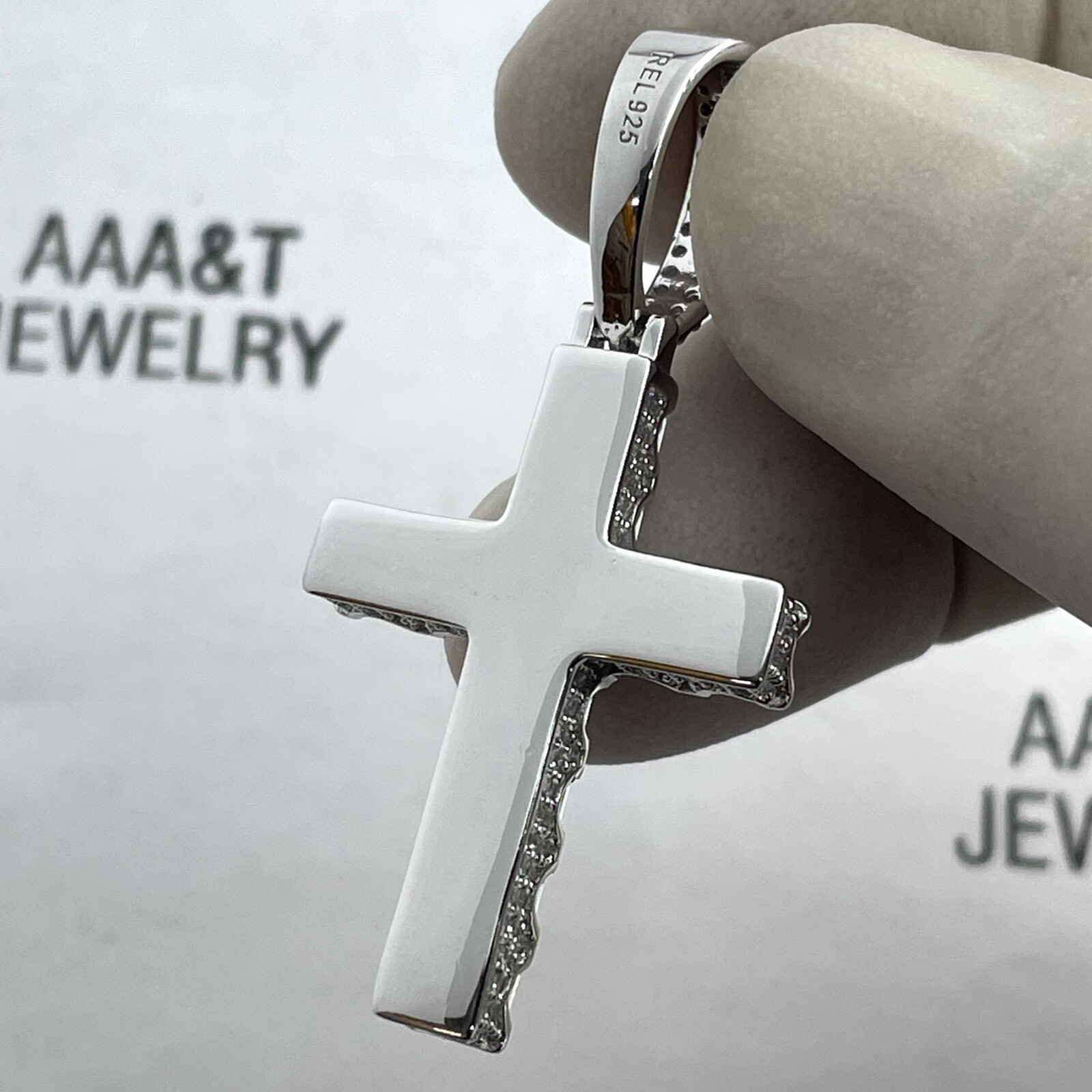 925 Solid Sterling Silver Cubic Zirconia Cross Pendant