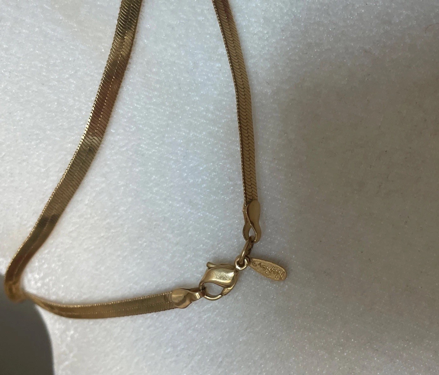 VTG Napier Chain Necklace 29” Flat Herringbone Gold Tone Designer Signed Retro
