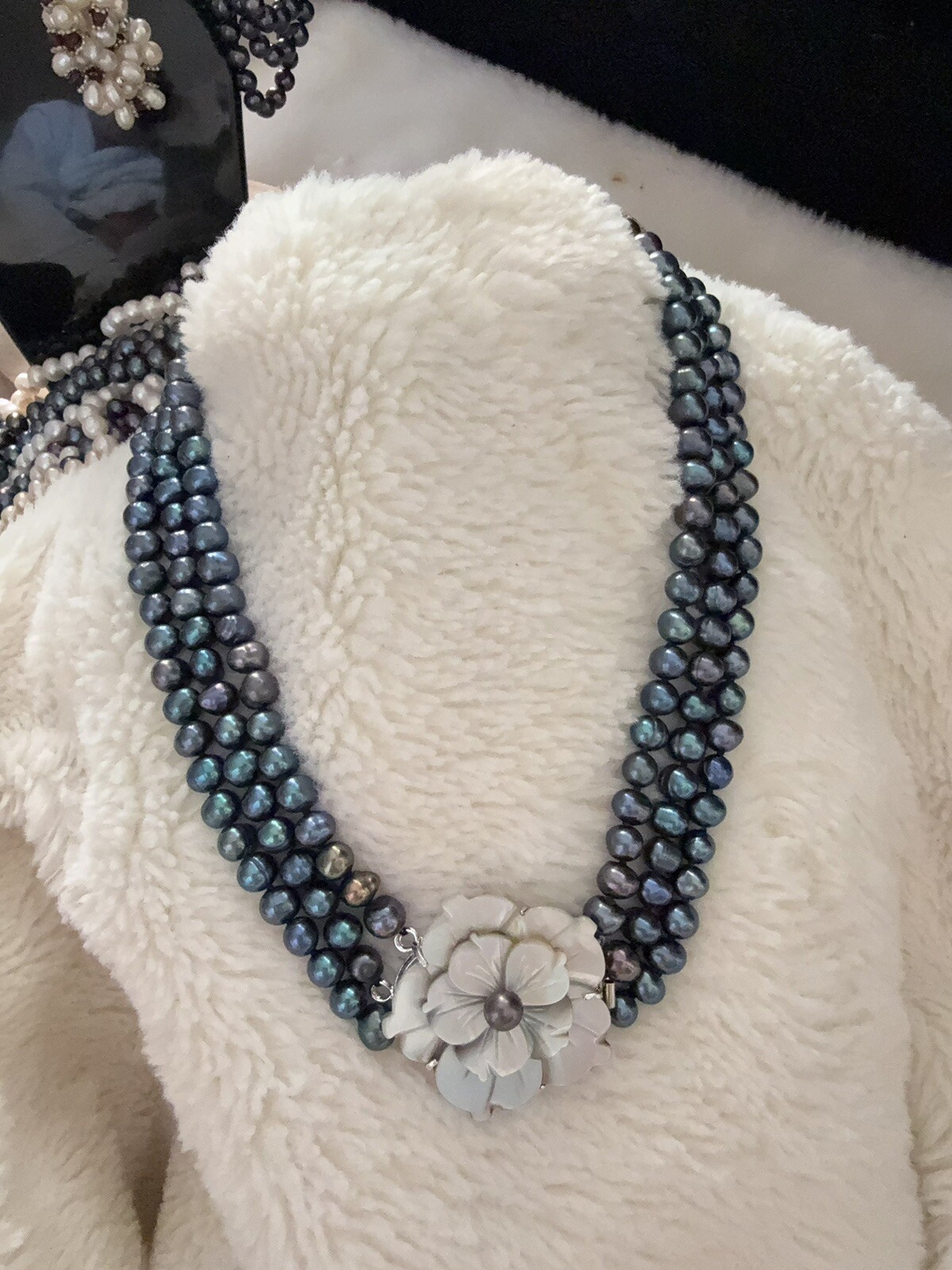 Cultured Pearl Necklace W. Real 925 Silver Clasp 3 Strands 2 Colors.