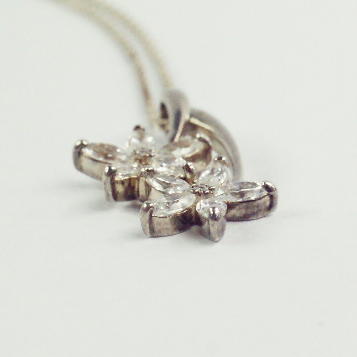 sterling silver white/colorless CZ double flower pendant cable chain necklace