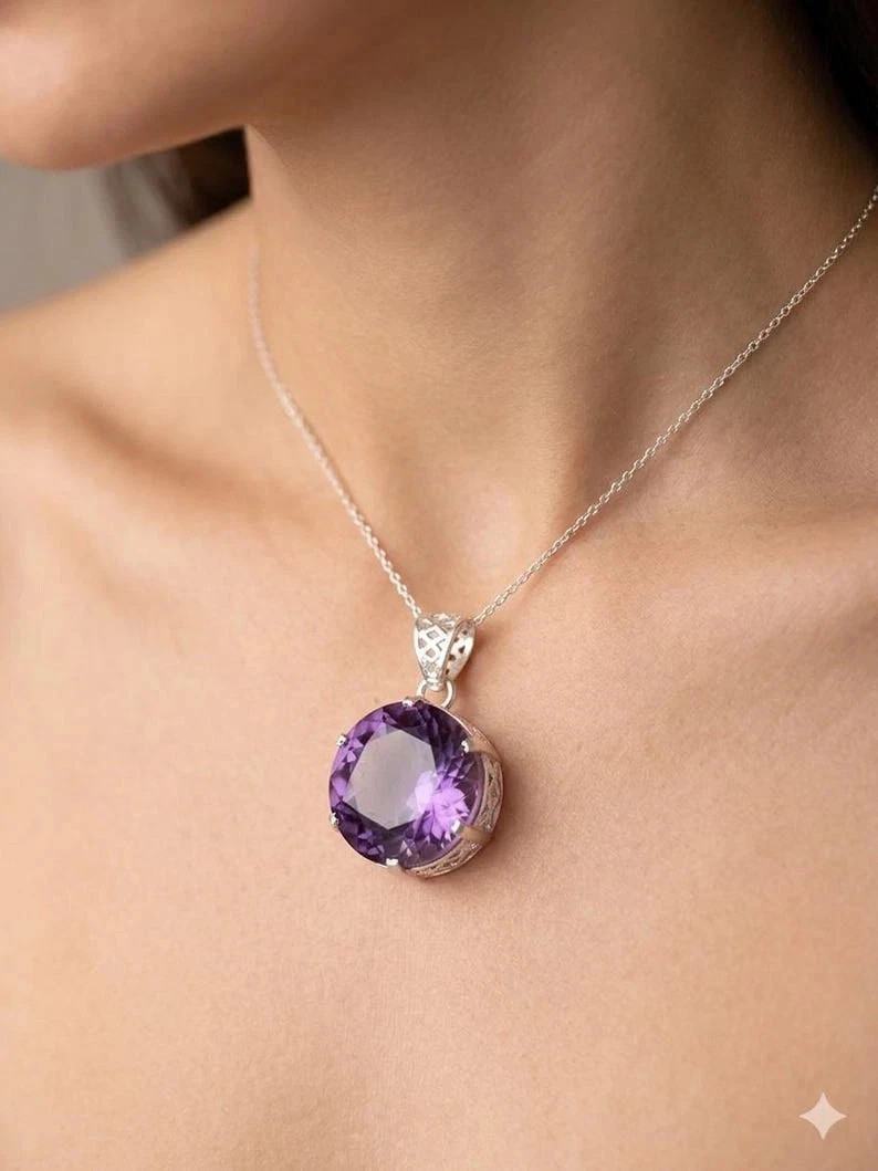 24 CT+ Natural Color Change Alexandrite Pendant Sterling Silver Plated Jewelry