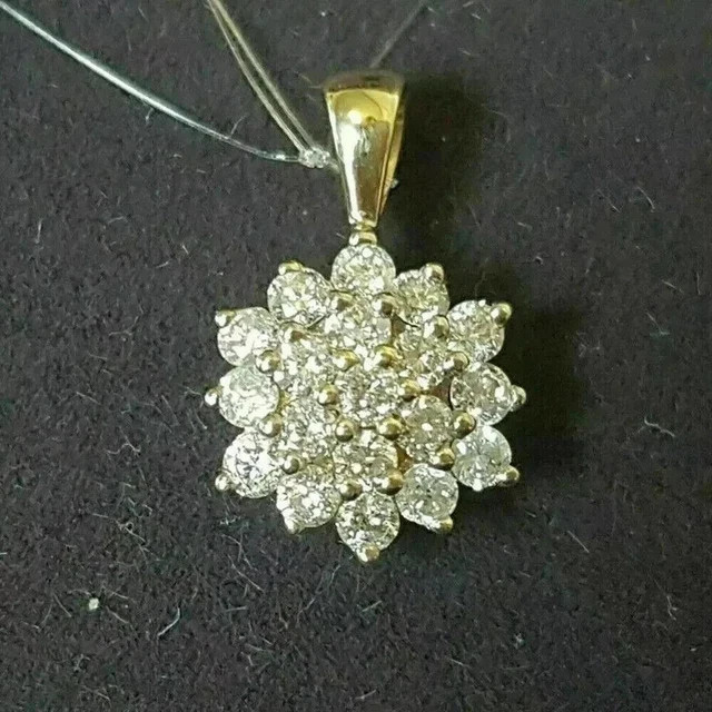 2Ct Round Cut Simulated Diamond Cluster Pendant Necklace 14K White Gold Plated