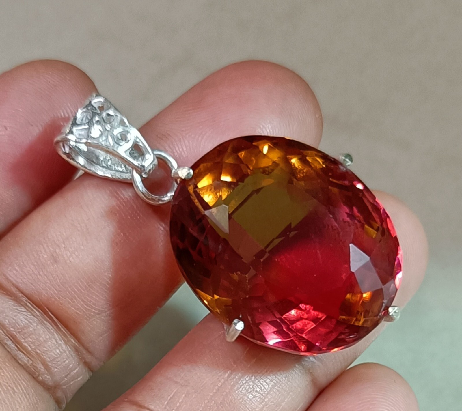 Flawless 59.5 Ct Natural Zultanite 7 Color Oval Cut Pendant 925 Silver Gemstone