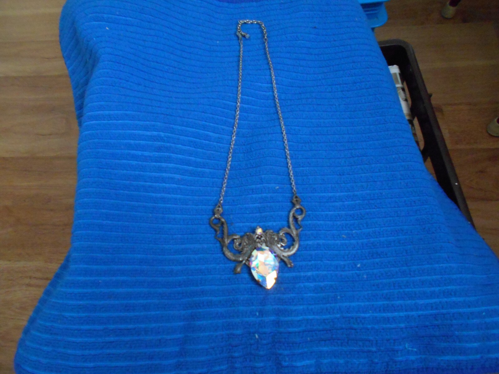 Decorate Gem stone Costume Jewelry with 9″ chain and claw hook excellent