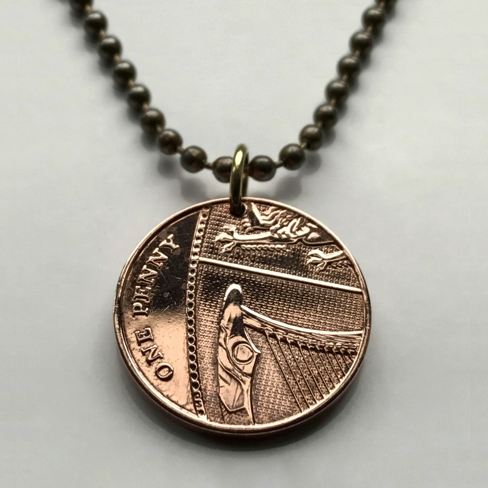2012 United Kingdom coin pendant Irish harp English lions Belfast London 000598