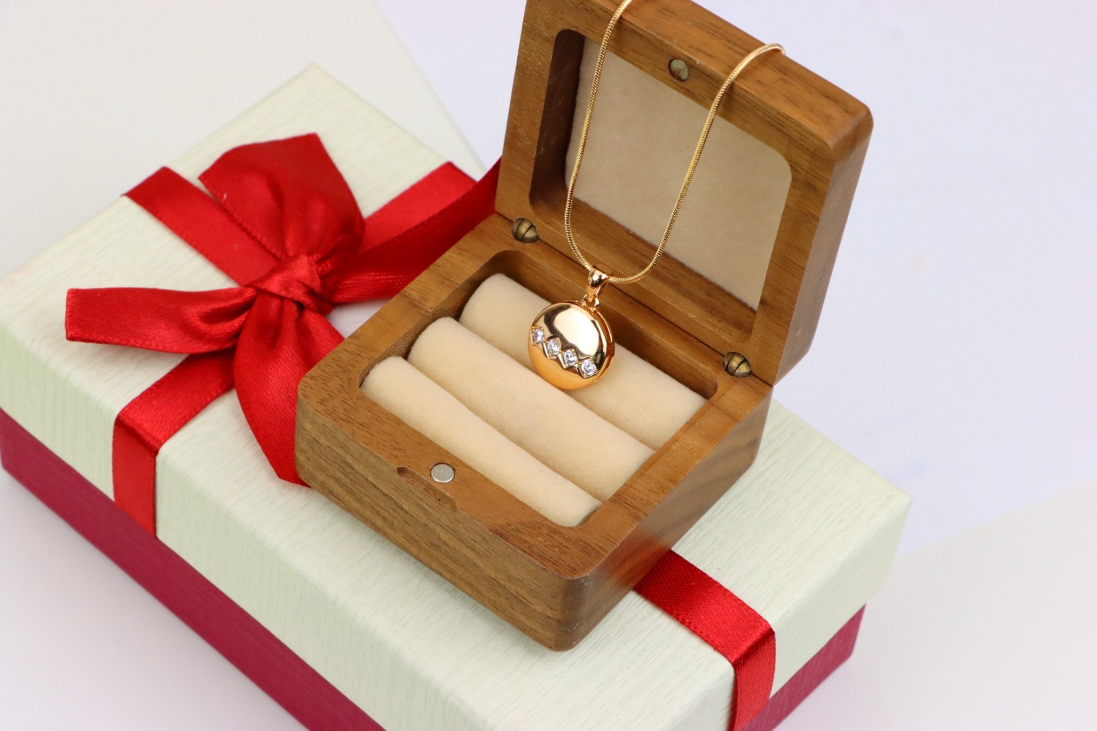 with Zigzag White Crystal Accent Design, XPPT1255 Round Rose Gold Pendant
