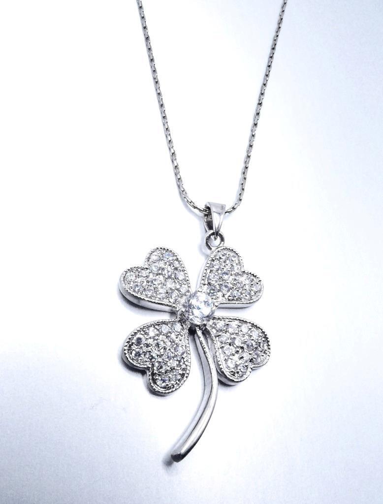 NEW 18kt White Gold Plated Crystals Four Leaf Clover Flower Pendant 16″ Necklace