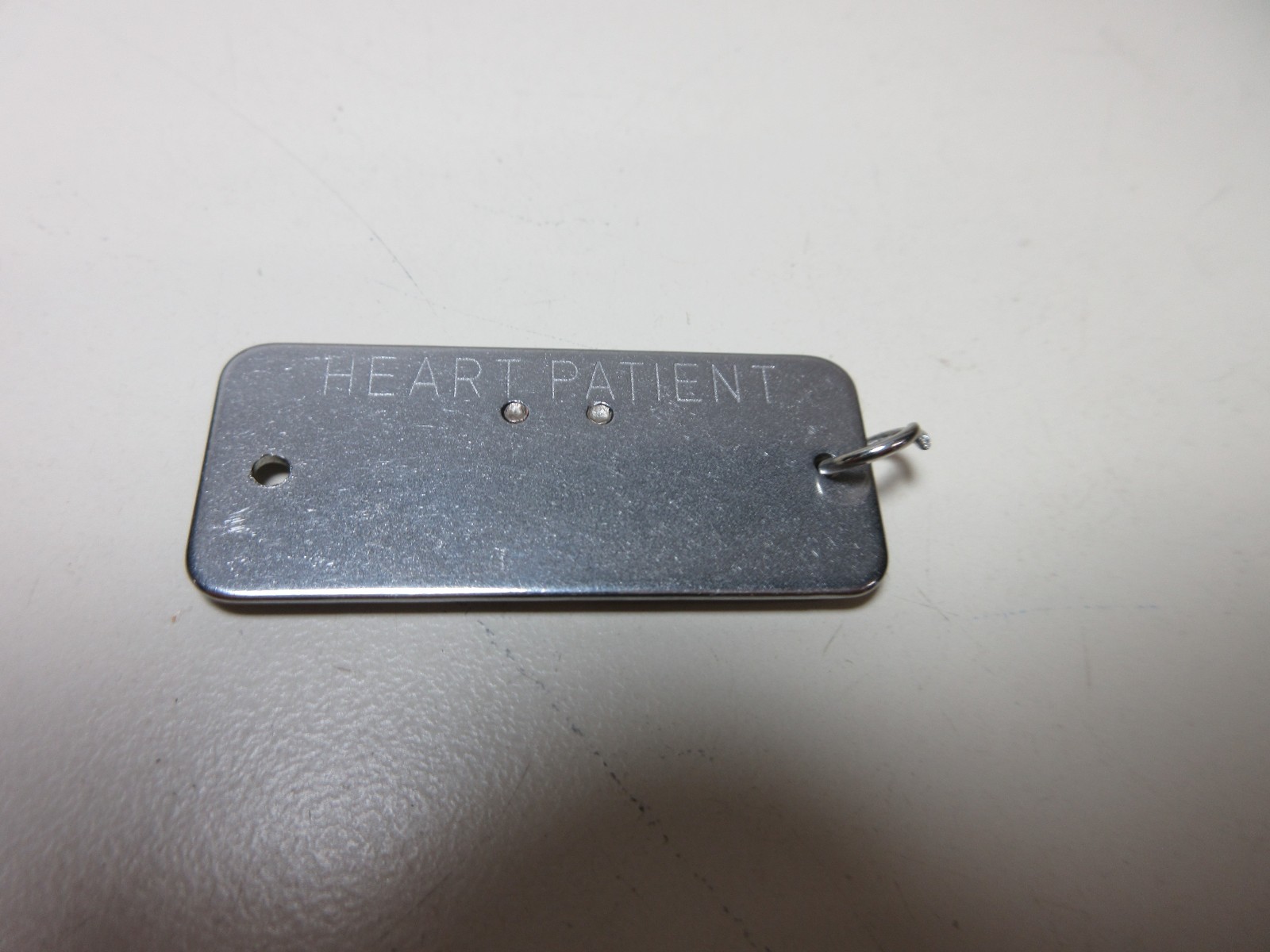 MEDICAL ALERT ID NECKLACE PENDANT HEART PATIENT HEALTH EMERGENCY SILVER TONE #26